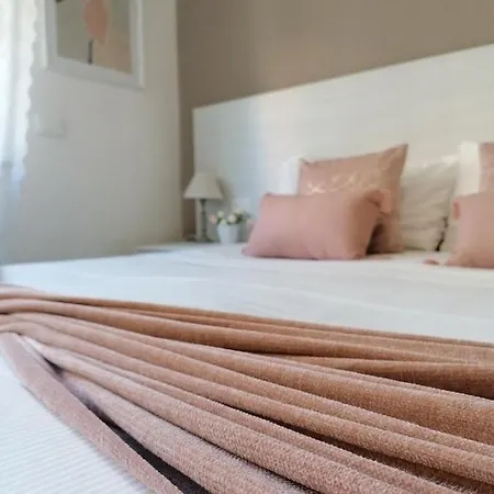 Bed Da Anna בית הארחה פסקיארה דל גארדה