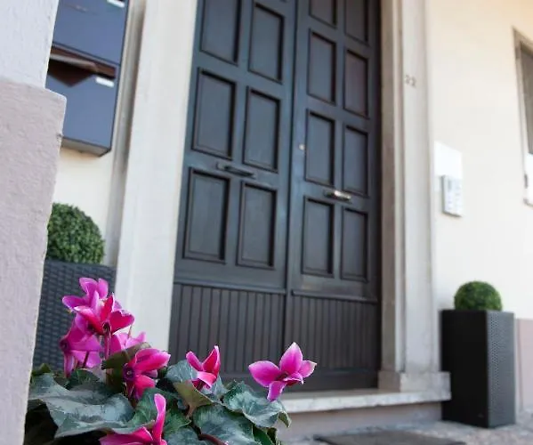 Гостевой дом Bed Da Anna Пескьера-дель-Гарда